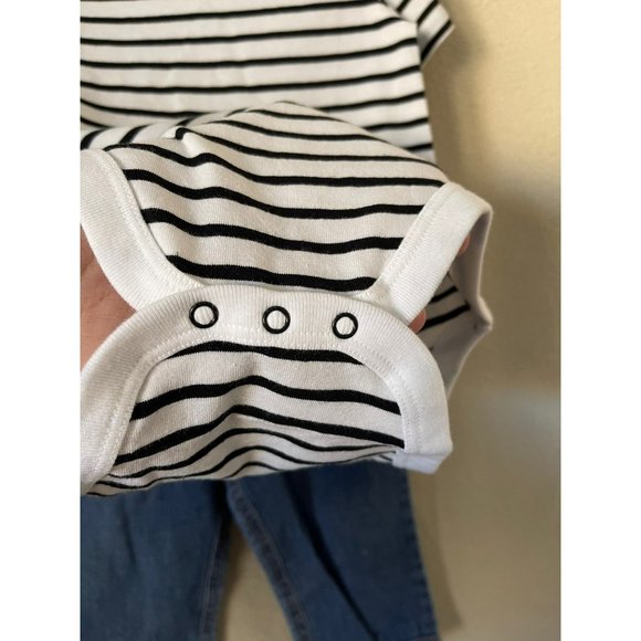 Cat & Jack Striped Single, Lil' Sneaker Single & Cat & Jack Jean Pants 3-Pc Set - Picture 4 of 11